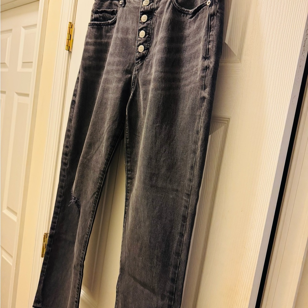 Stylish Gray Button-Fly Women’s Jeans